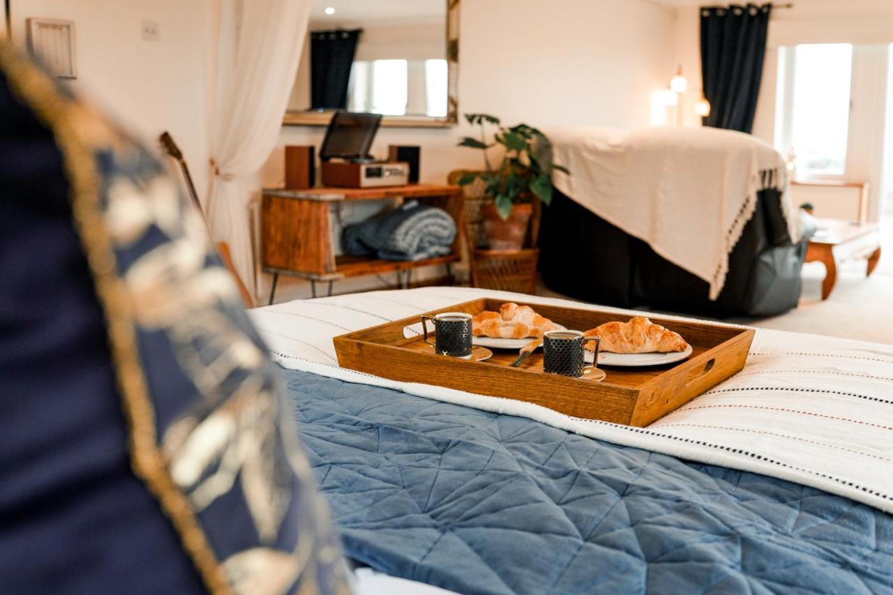 Spacious Sea-View Apt. Overlooking St Ives Bay Gwithian Exterior foto